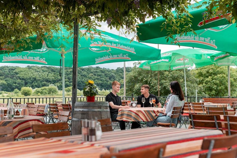 Gasthof Zum Schiff Obereisenheim Kültér fotó
